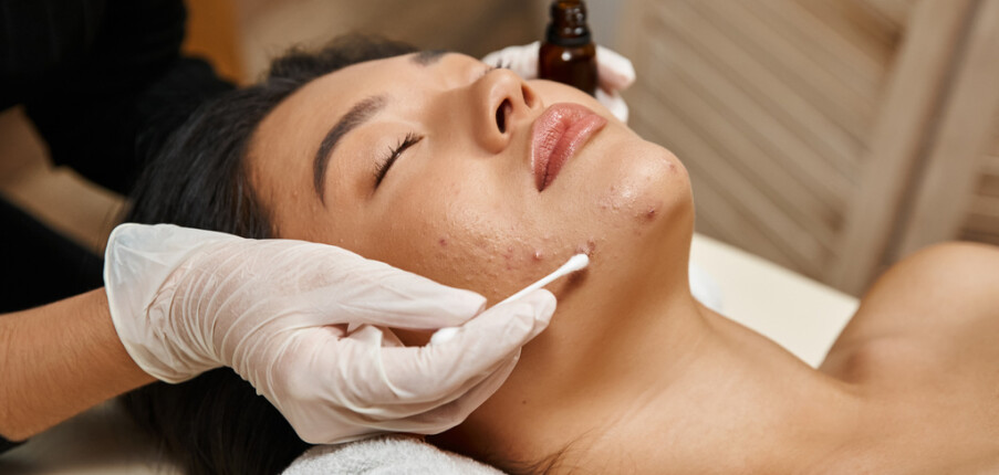 TOP 11 Khóa học dạy trị mụn chuyên sâu tốt nhất