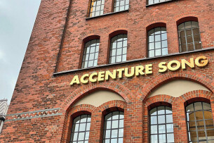 TOP 10 doanh nghiệp tư vấn chiến lược truyền thông và định vị thương hiệu online